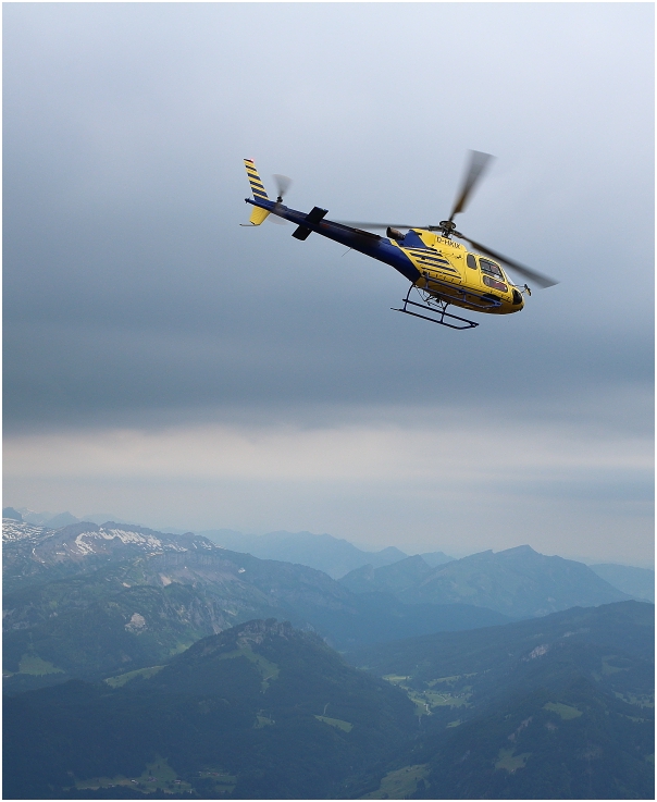 Helikopter am Nebelhorn