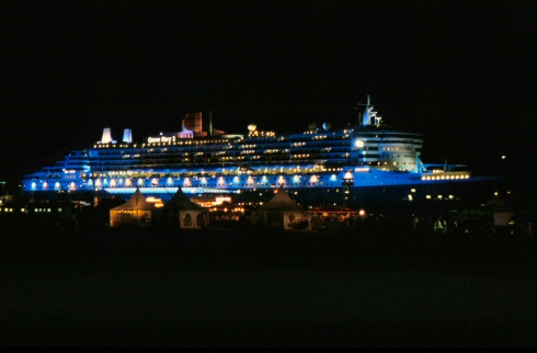 Queen Mary 2